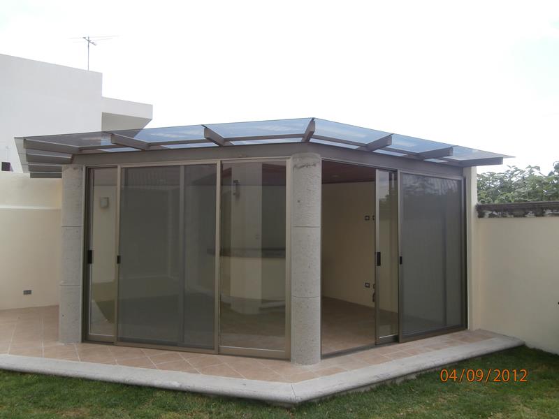 Cristales y Aluminios GUMO Ventaneria Residencial